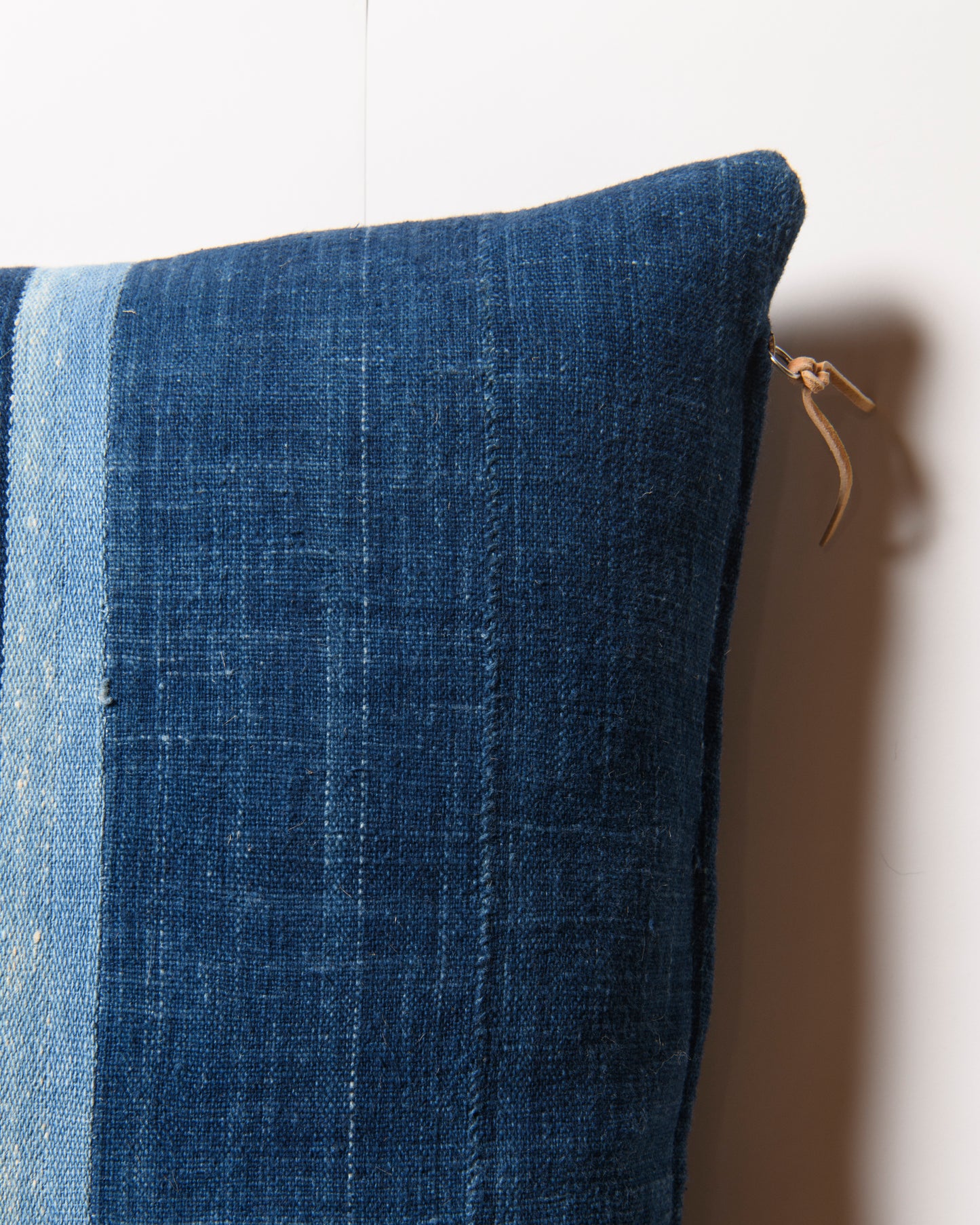 CUSHION